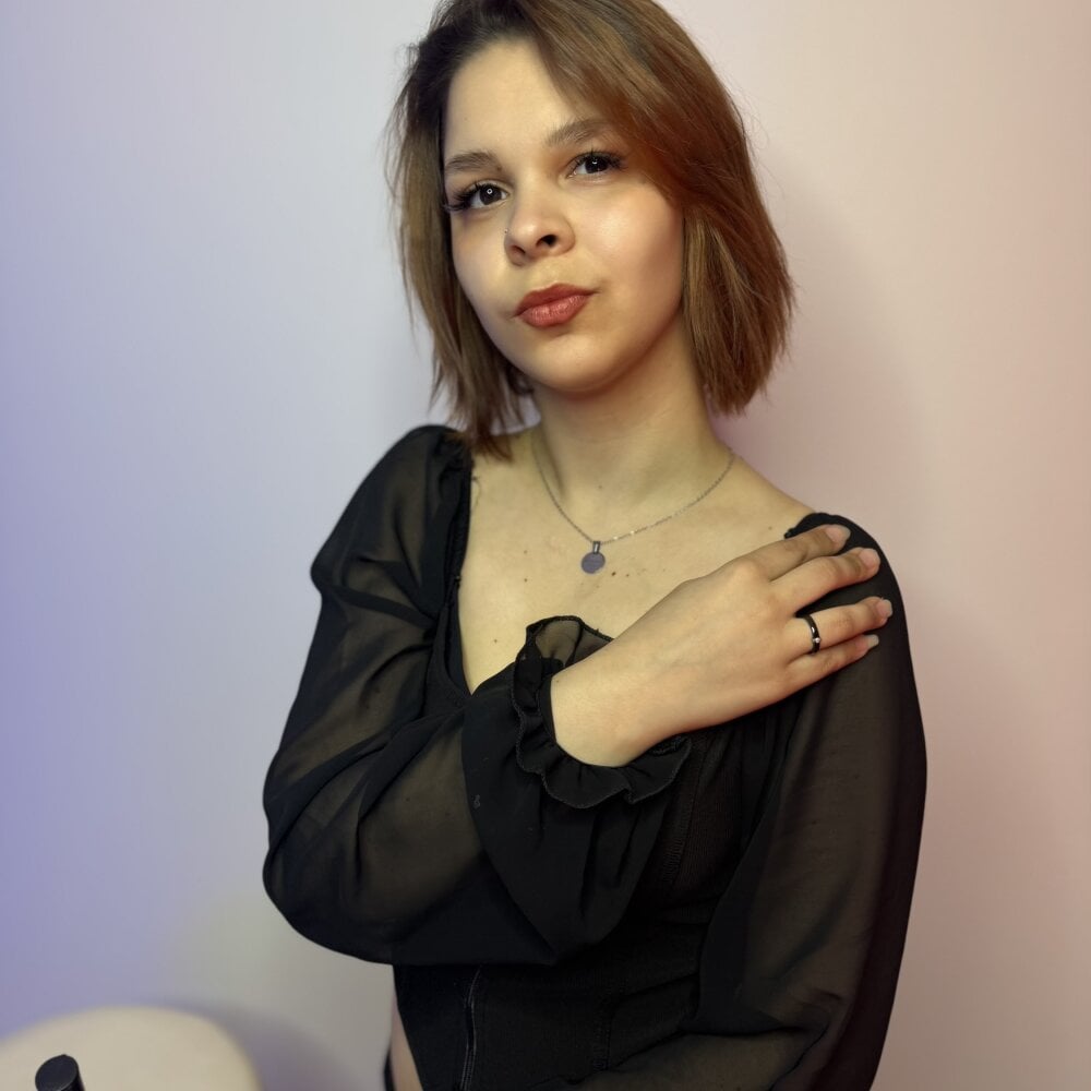 MaureenFrost profile