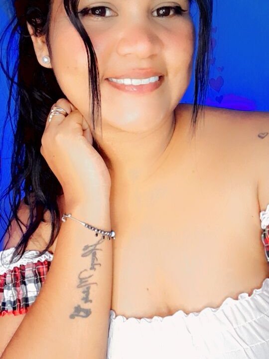 Live sex webcam photo for bbwmMar19 #290097452