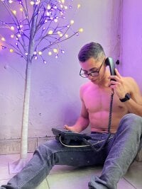 LeoMonnroe's webcam live show