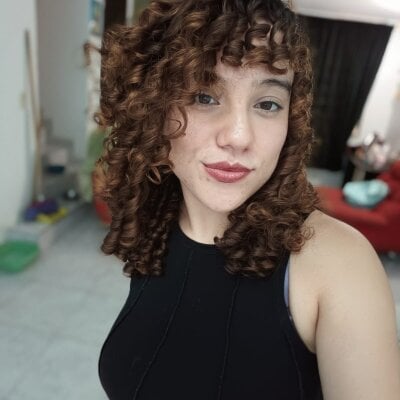 AleliNaughty