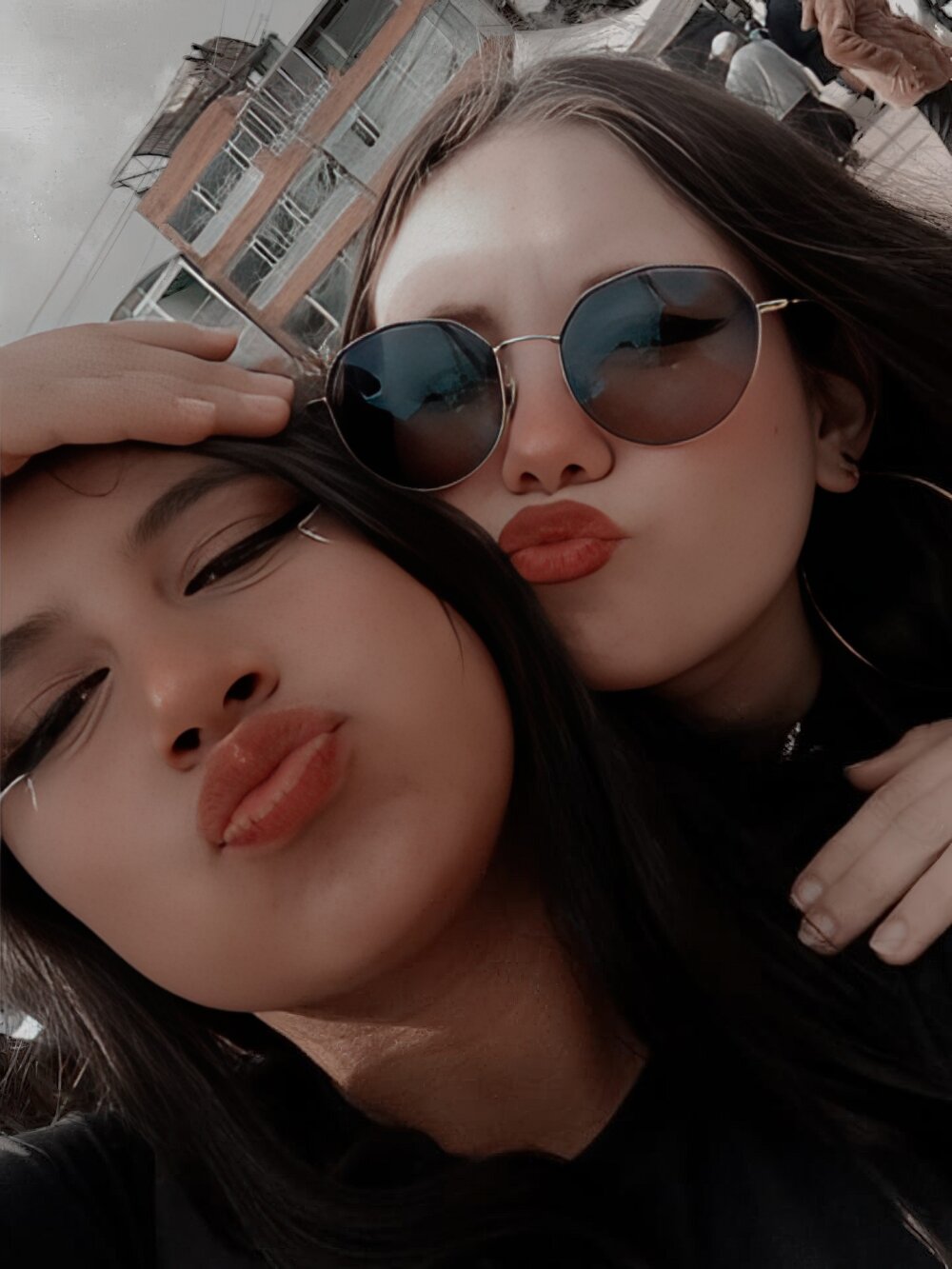 cameron_april from stripchat