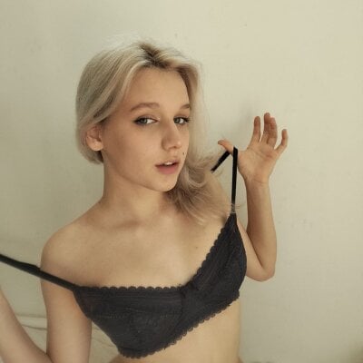 MeowthLilu - flashing
