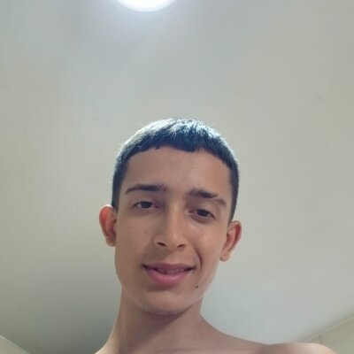 moli_1106 from stripchat