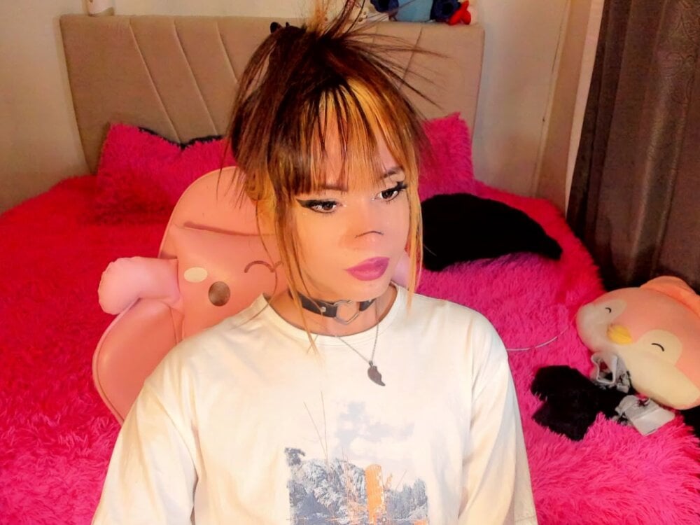 katyvalentllc_ from stripchat
