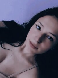 mara_smiith's Offline Chat Room