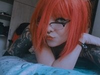 vicky_doll696's Offline Chat Room