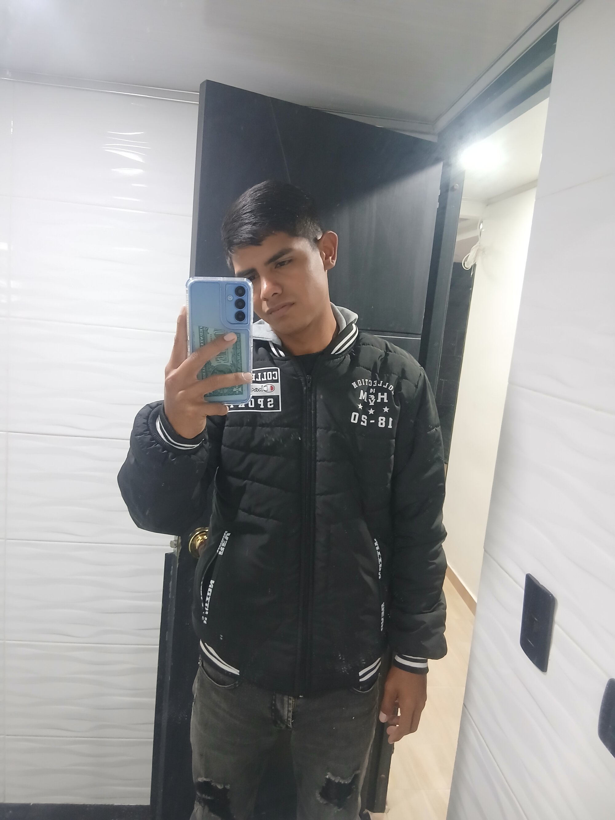-Carlos-_