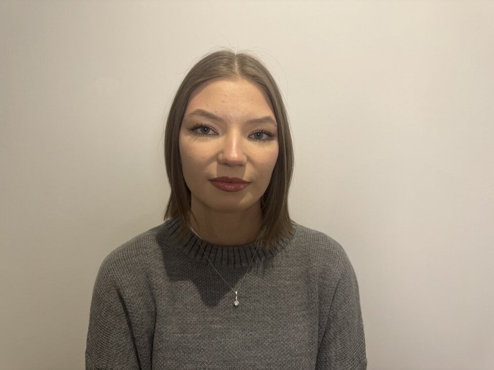 stripchat jeanenewoltz webcam profile pic via sleekcams.com