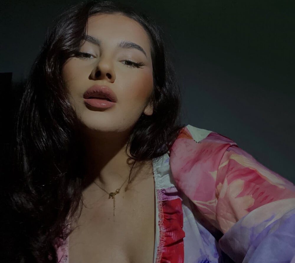 niconiconii103's Offline XXX Chat