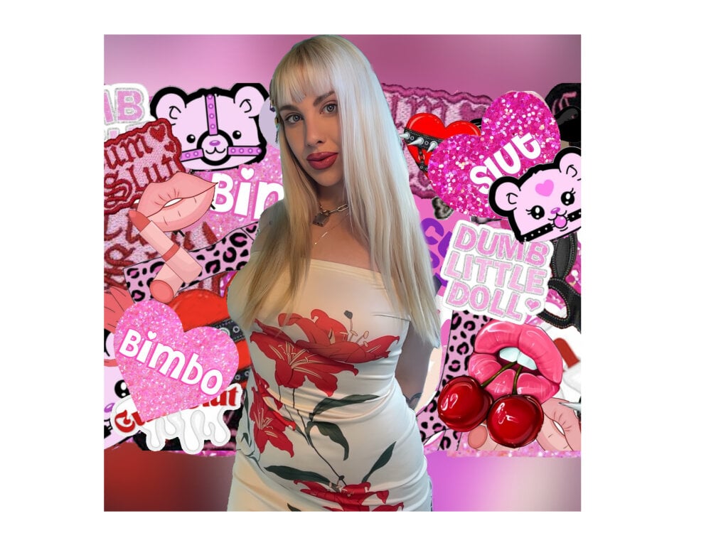 bimbopixxxie live cam model at StripChat