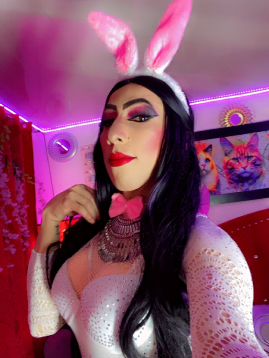 Sasha_monrroe33's Offline XXX Chat