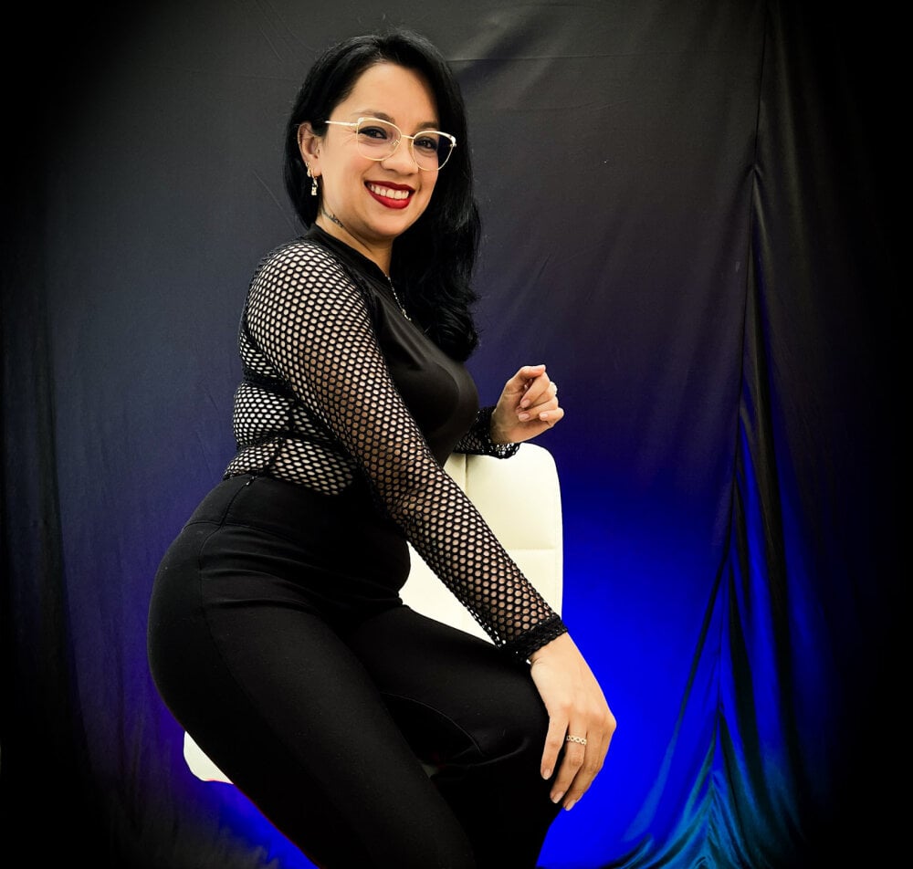 Cam girl Miamilf_cg