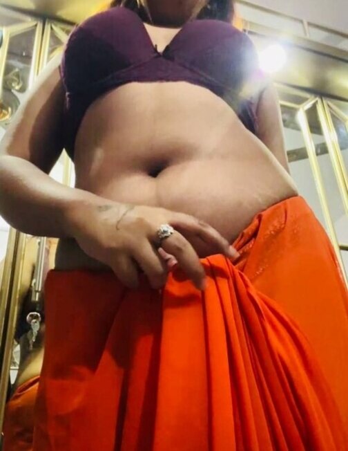 Hotjuli25