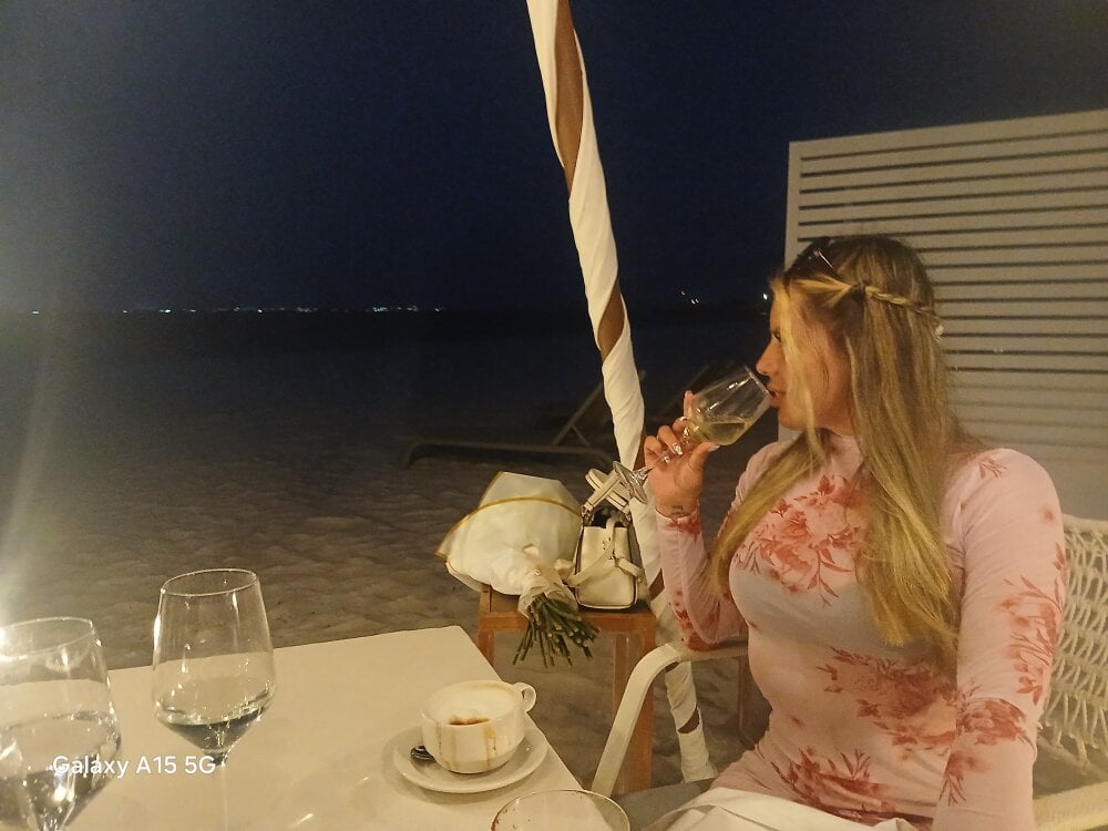 misscata1106 from stripchat