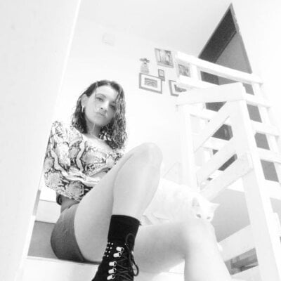 free voyeur web cam Cattleyalove