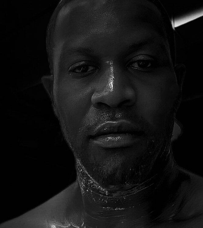 Tallbbc5301's Offline XXX Chat