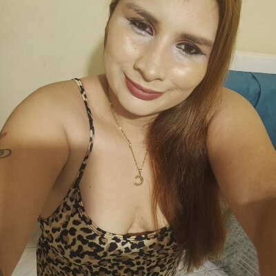 aisha_abajh 🗳 adult webcam chat