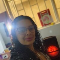 shena_luv's Offline XXX Chat