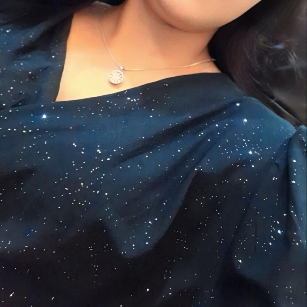 livesexr.com shivani_hotty livesex profile in bisexual cams