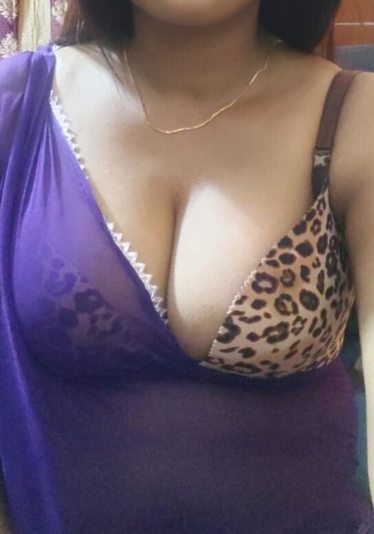 Sexy_bhabhi-1