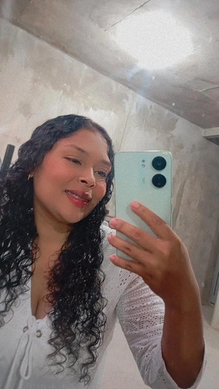 curly_ebony22