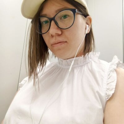 OdellaHazle Female Bigtitscreampie Live Webcam Nude