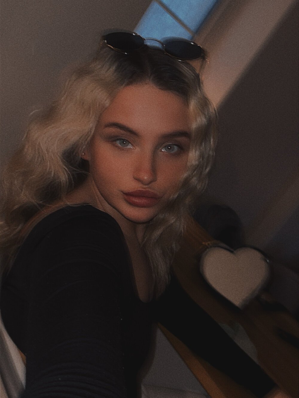 betsy7890 webcam livesex profile in spanking-paddling cams