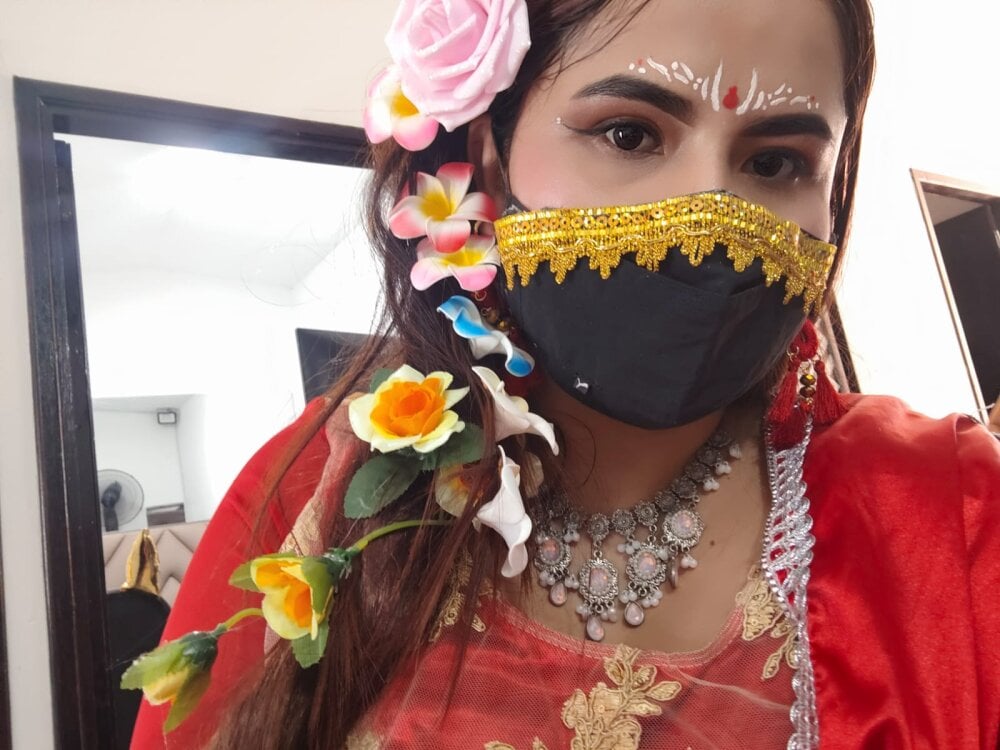 Cam girl dayadubey_