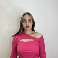 LucyKings' Offline Chat Room
