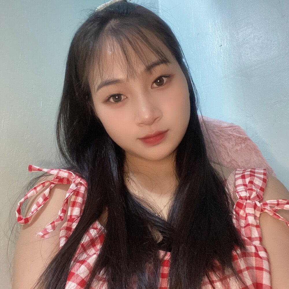 privat-livecam.com banlinh004 livesex profile in black-hair cams