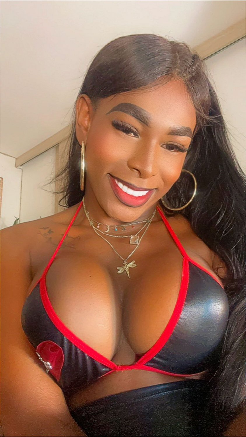 diosa_big_cock