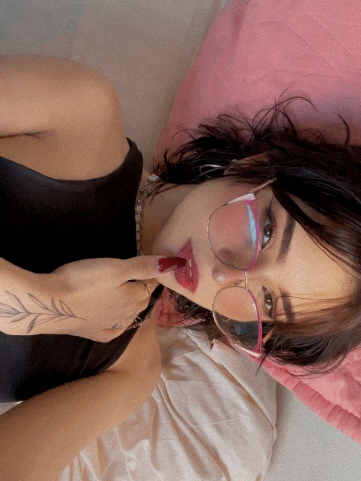 lana_claire profile