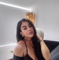 alessagarcia's Offline Chat Room
