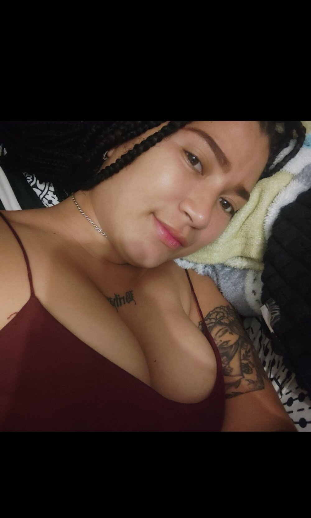 ZoeLinda69 Offline XXX Chat