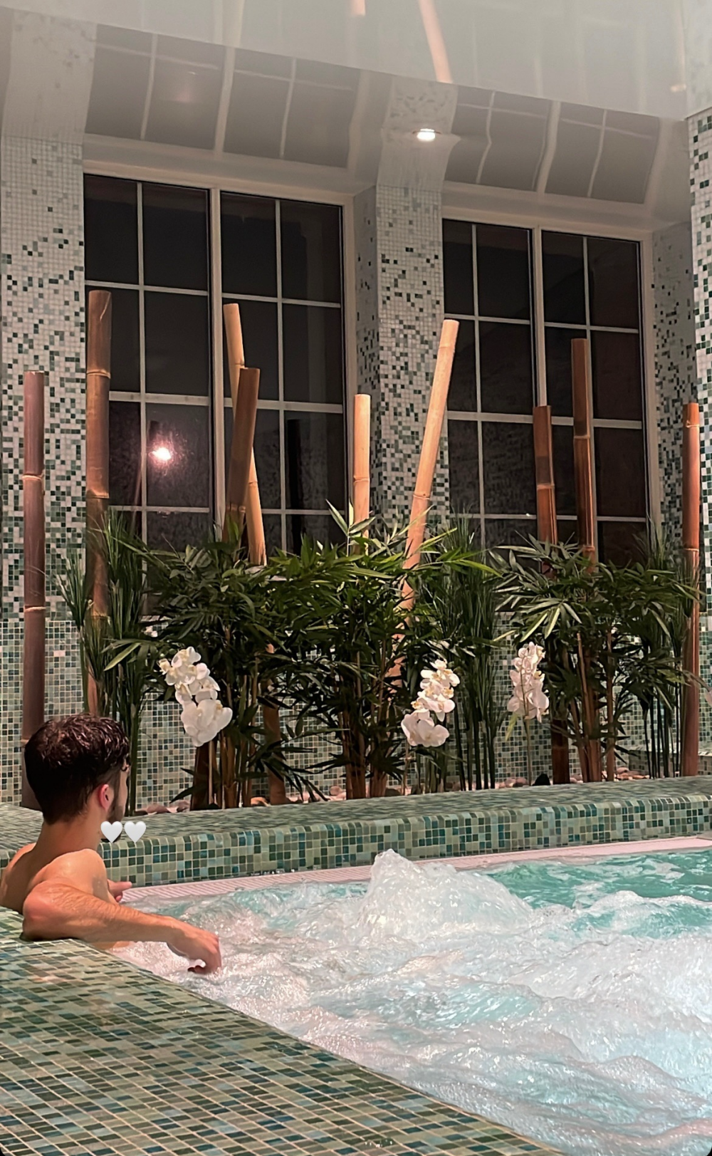 xlatin0 Chat XXX Ngoại tuyến