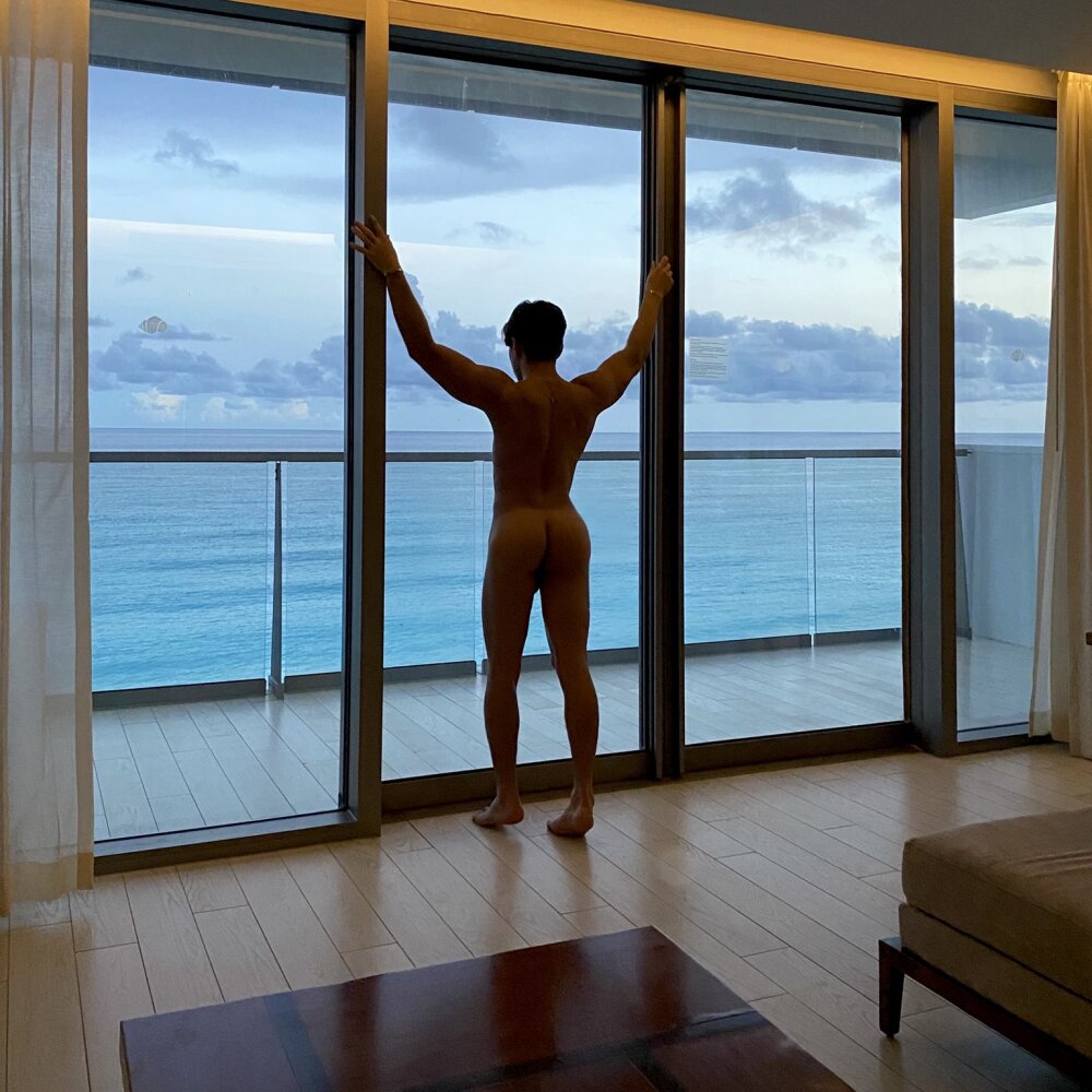 kissmyfeetpro profile