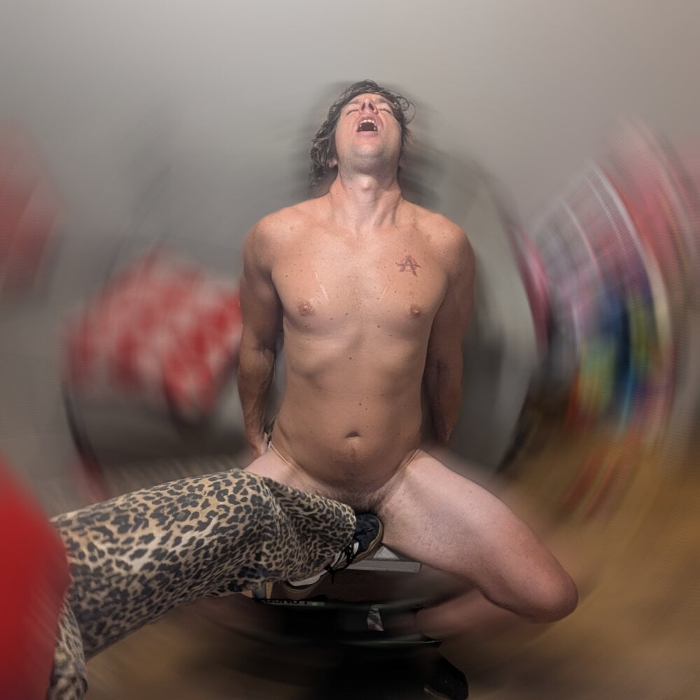 nick-ox from stripchat