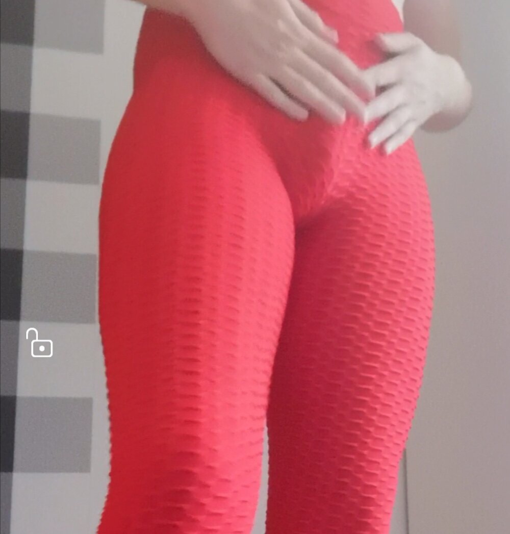 Sissy_Tim
