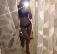 Ava_mau's Offline XXX Chat