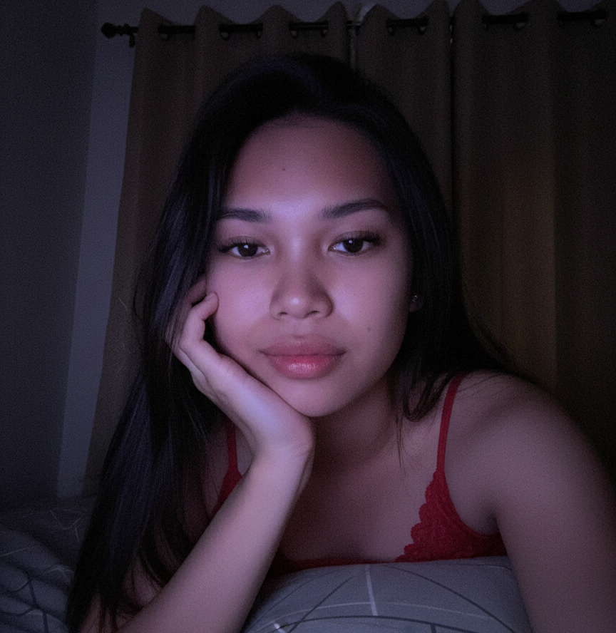 Akiraaaa_Sky Adlı Modelin Çevrimdışı XXX Sohbeti