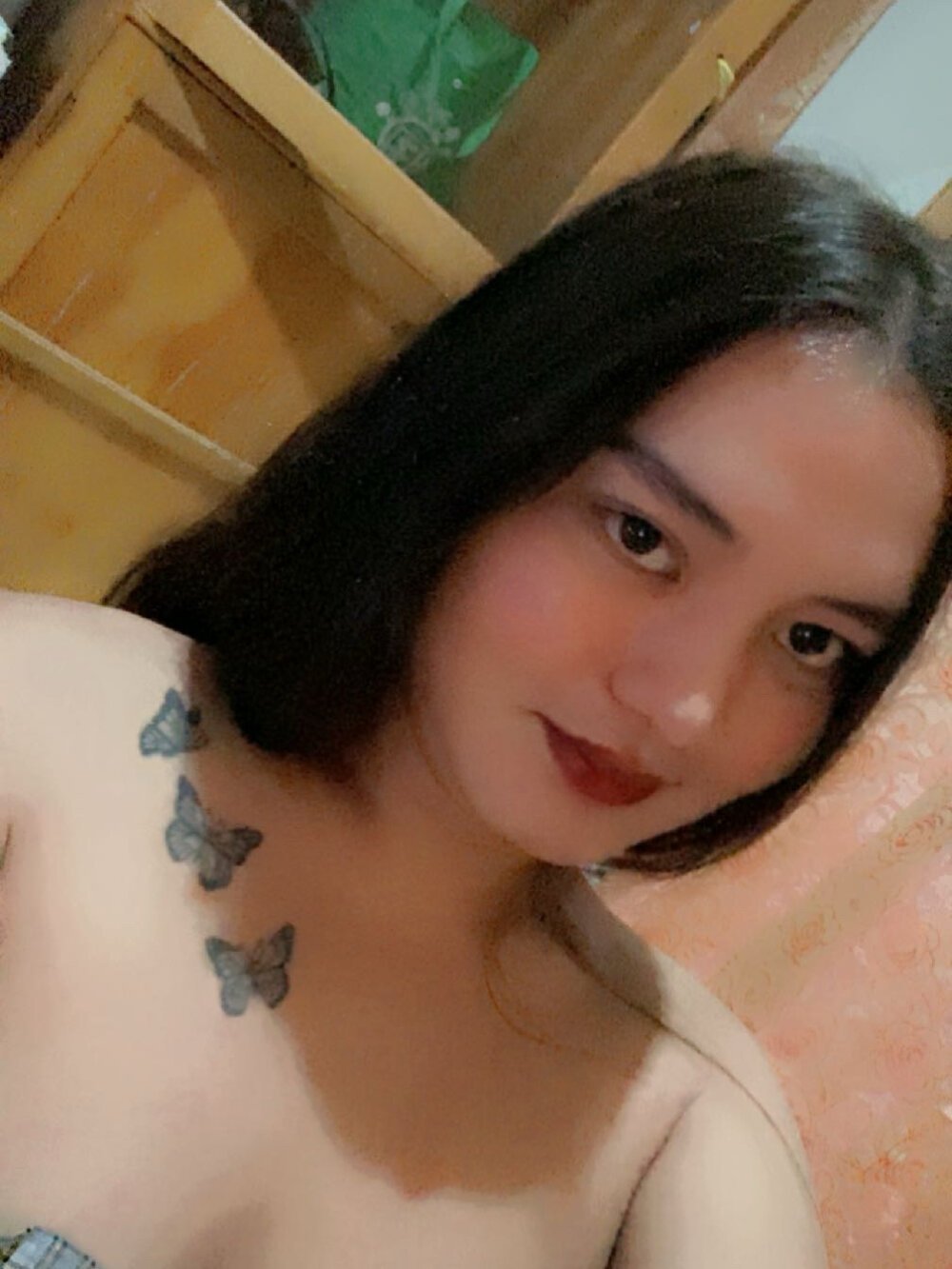 asian_janella's Offline XXX Chat