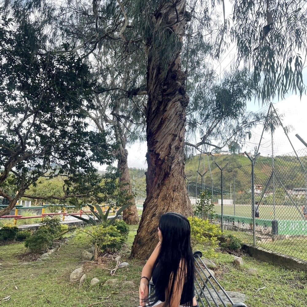 stripchat candydoll7 webcam profile pic via sexcityguide.com