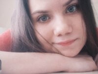 BethanyBenz's Offline Chat Room