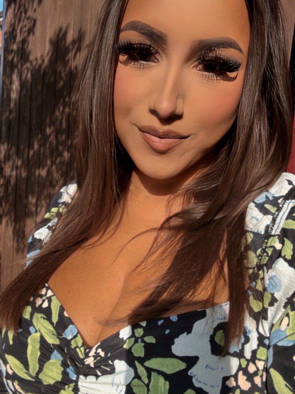 livesex.fan lyralure livesex profile in daddys-penthouse cams