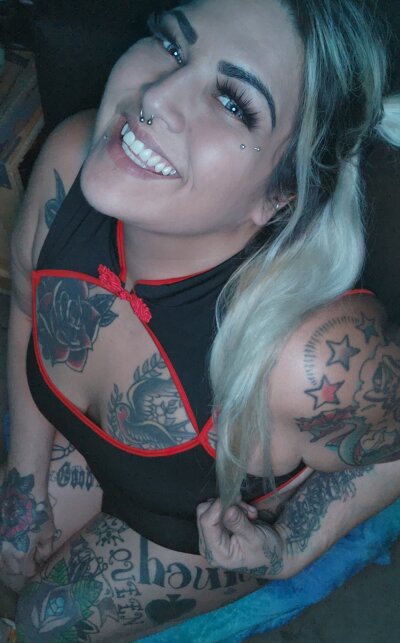 ShineyQuinn - Stripchat Blowjob Cam2cam Cumshot Girl 
