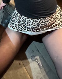 Unleashdesir's webcam live show