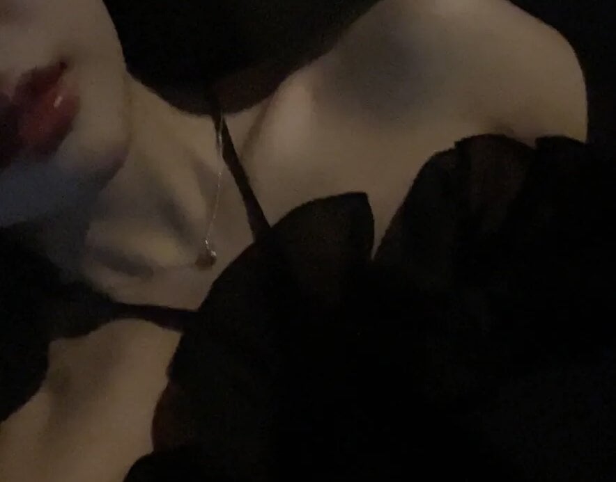 yinyin___ from stripchat
