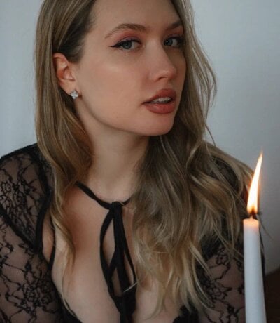 NicoleRiccii