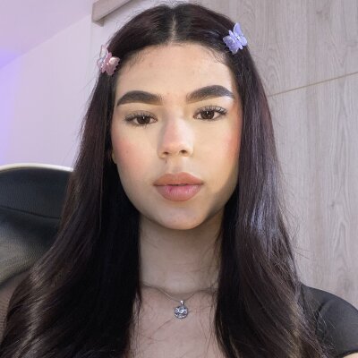 ZairaEon Live Cam on StripChat