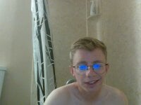 matt6100's webcam live show